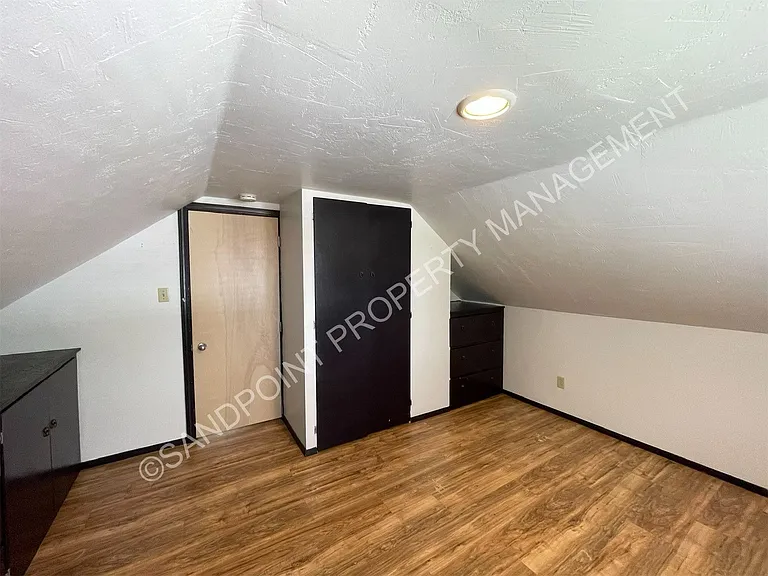 1021 N Florence Ave #A — Photo 7