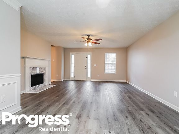 4th image of 3915 Jackson Shoals Ct SW