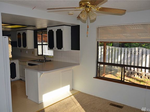 4th image of 7636 Oak Park Dr NW