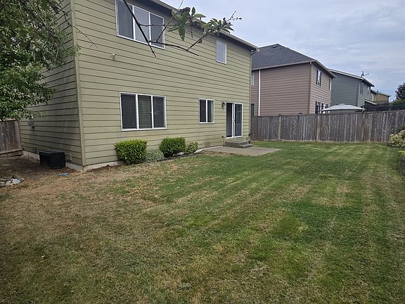 3rd image of 11424 129th St E