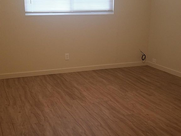 2nd image of 644 Maple St