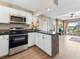 Golden Lakes Village, West Palm Beach, FL 33411