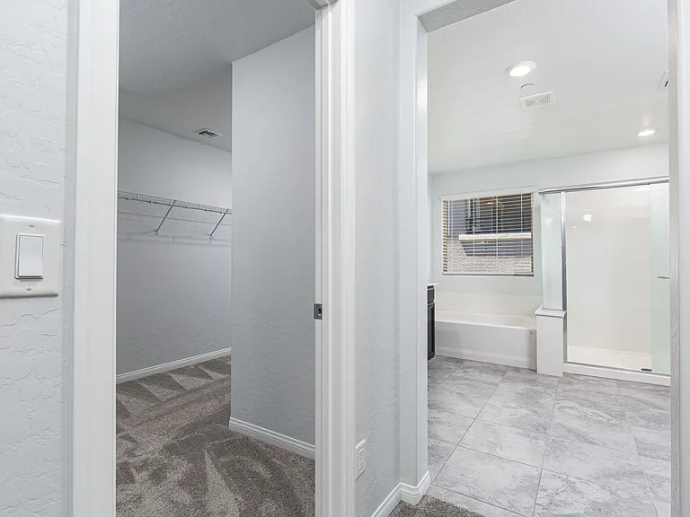 12586 Huckleberry Oak Ave — Photo 35