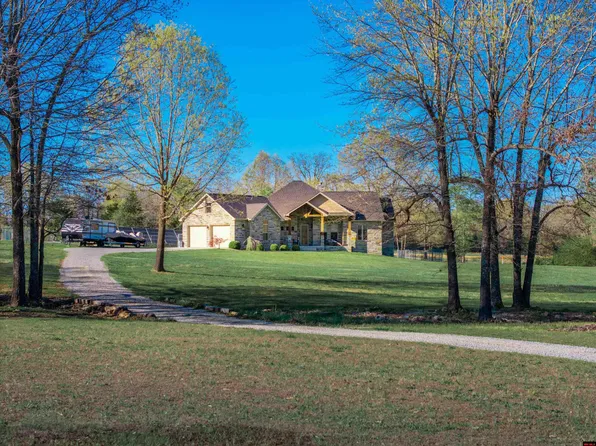 344 Old Military Rd, Mountain Home, AR 72653