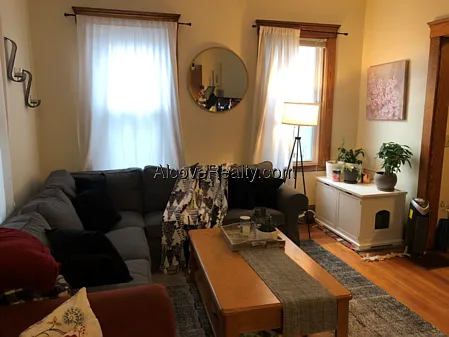 2 bed, 1.0 bath, $3,000 — Photo 3
