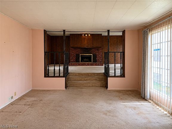 5th image of 103 Smith St