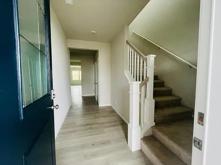 5940 Addison Rd SW — Photo 2