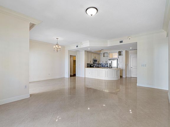 2nd image of 701 S Olive Ave APT 627