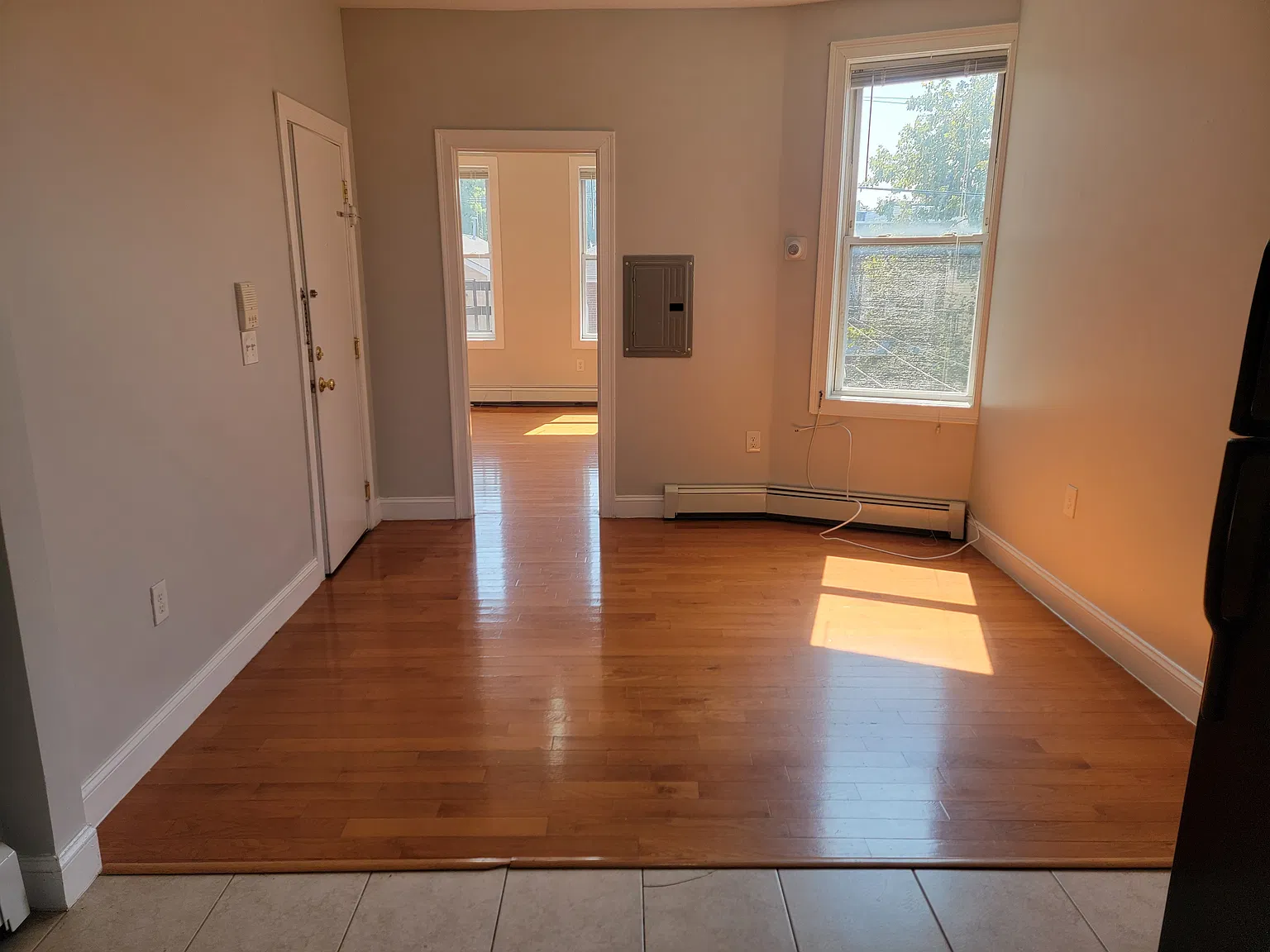 209 New York Ave — Photo 3