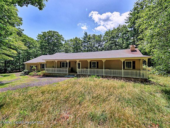 3rd image of 38 Walnut Drive