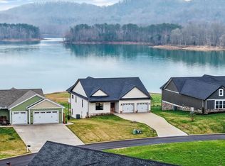 217 Masters Ln, Bean Station, TN 37708