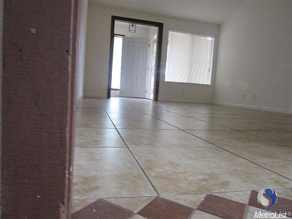 5th image of 7821 Orchard Woods Cir