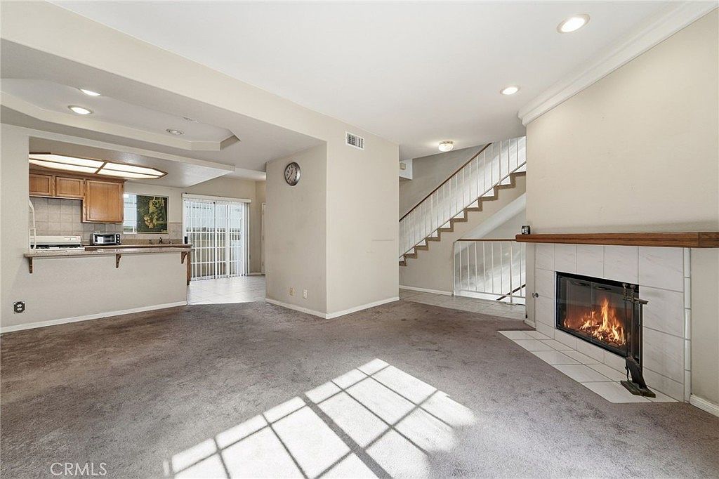 16008 La Salle Ave Unit 11, Gardena, CA 90247 | Zillow