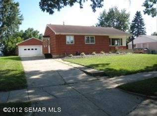 227 W McKinley St, Owatonna, MN 55060