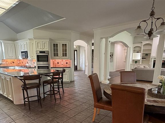 3rd image of 8615 Haven Woods Way