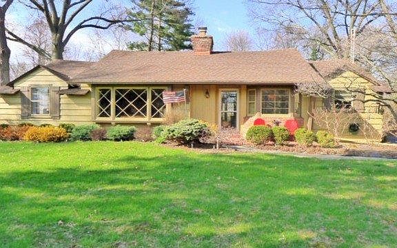 2nd image of 644 Christopal Dr