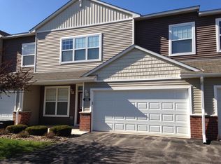 195 Sawtooth Ct SE, Rochester, MN 55904