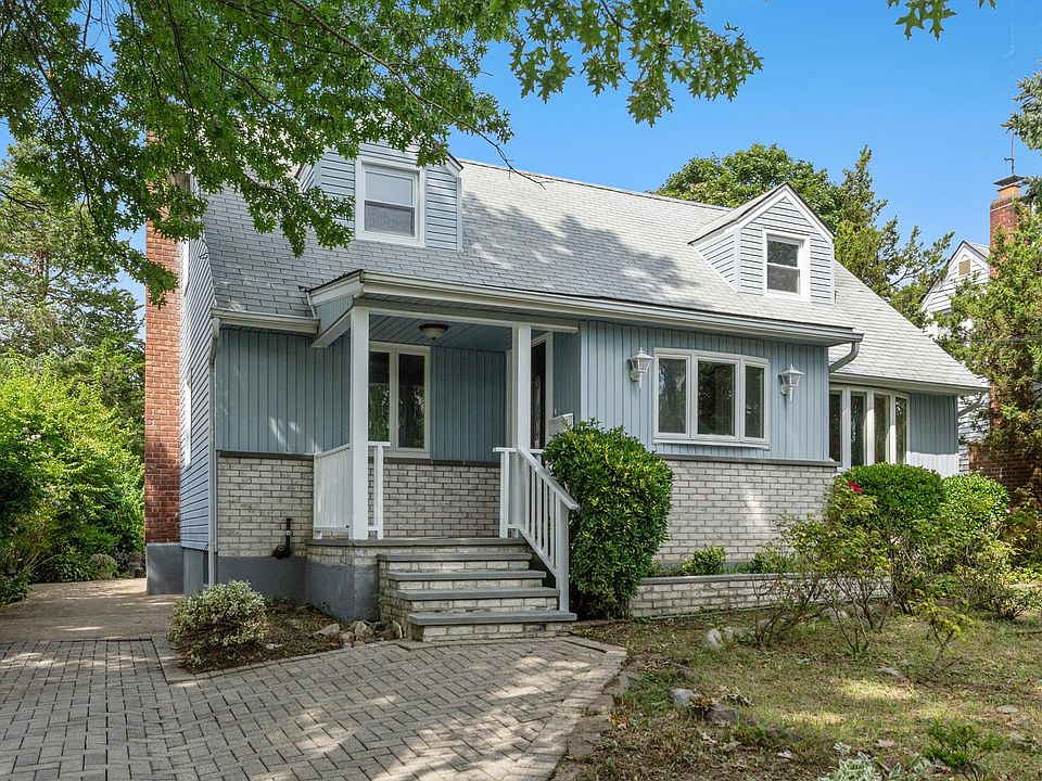 1st image of 26 Wood Ave