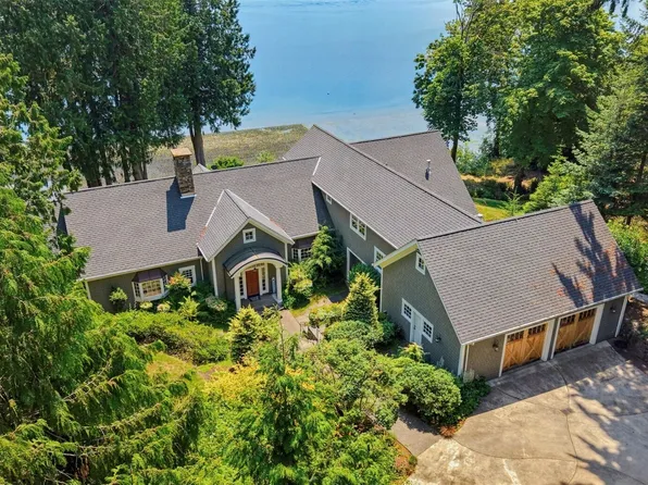8500 Salty Drive NW, Olympia, WA 98502