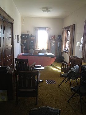 2nd image of 400 Ross Ave