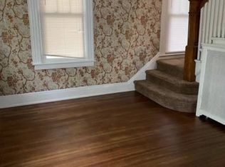 82 Maple Ave, Cedarhurst, NY 11516