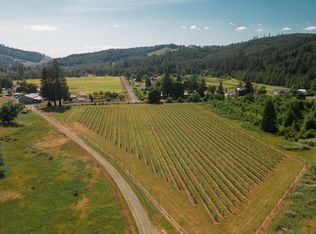 8881 Nonpareil Rd, Sutherlin, OR 97479