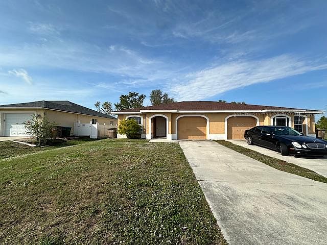 1st image of 2310 NE 8th Pl #2310