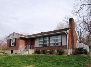 663 Ridgecrest Dr, Roanoke, VA 24019