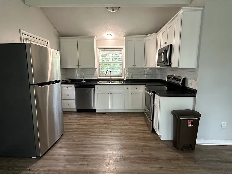 5309 Hardy Ave — Photo 4