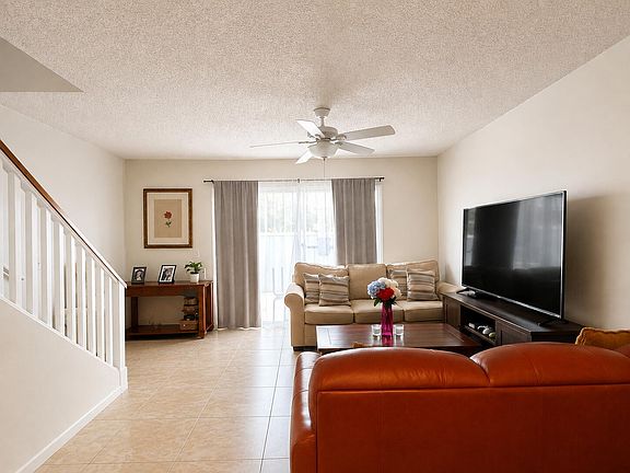 5th image of 6262 RIVERWALK Lane #3
