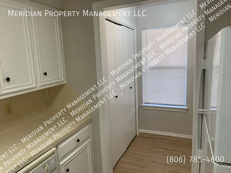 2019 S Loop 289 — Photo 9