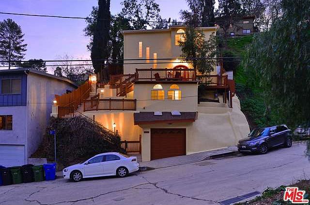 1st image of 613 Museum Dr