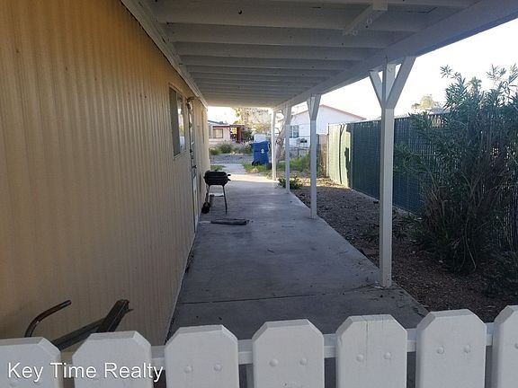 4th image of 860 Glen Dr