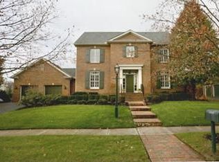 4665 McCurdy Dr, New Albany, OH 43054