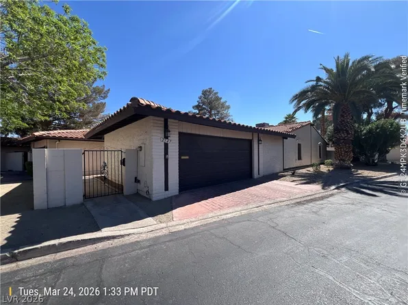 2547 Egret Cir, Las Vegas, NV 89121