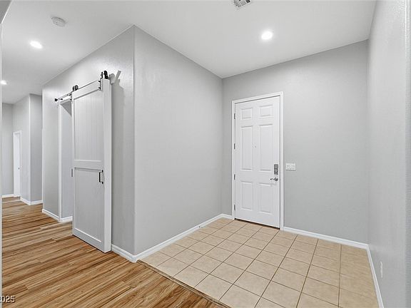 5th image of 5240 La Terra Ave
