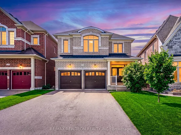 126 Crane St, Aurora, ON L4G 0W2