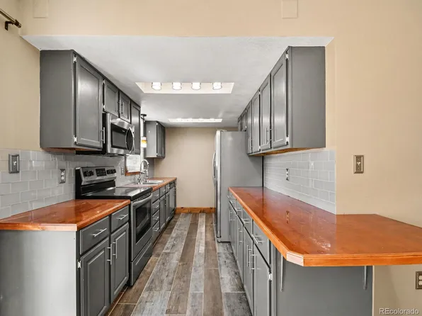 928 Torrey Pine Place, Loveland, CO 80538