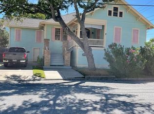1712 24th St, Galveston, TX 77550