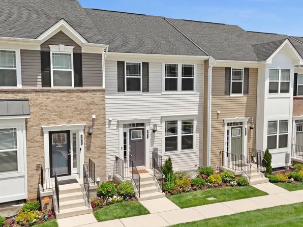 2403 Woodlands Rd, Baltimore, MD 21244