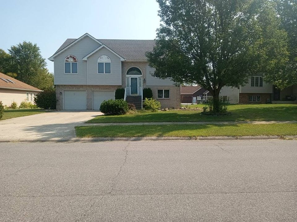 1st image of 7331 Forest Ridge Dr