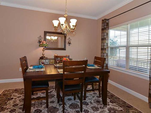 4th image of 518 Paddington Ln