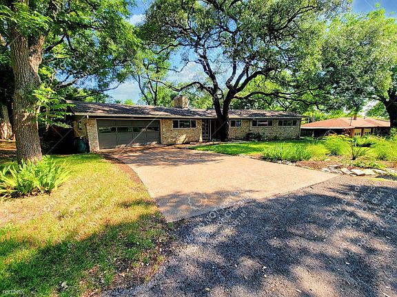 2nd image of 11906 Indianhead Dr