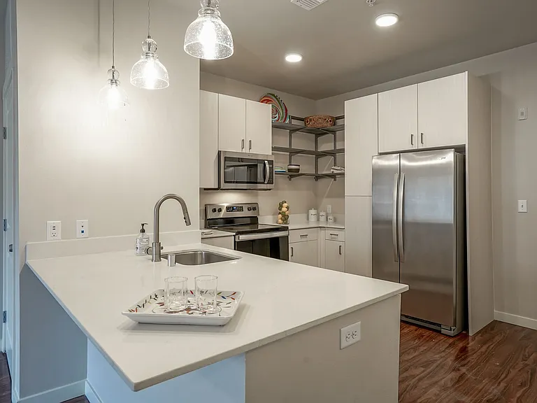 Capitol Flats — Photo 10