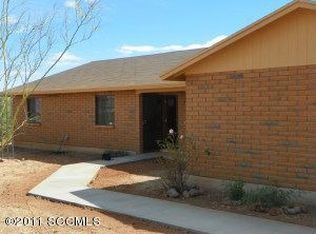 24 Calle Dinamarca, Rio Rico, AZ 85648