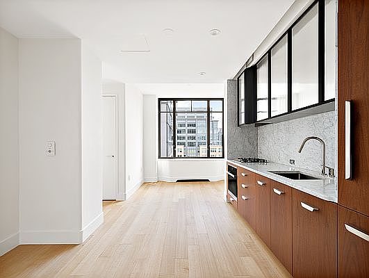 4th image of 110 Charlton St APT 20F