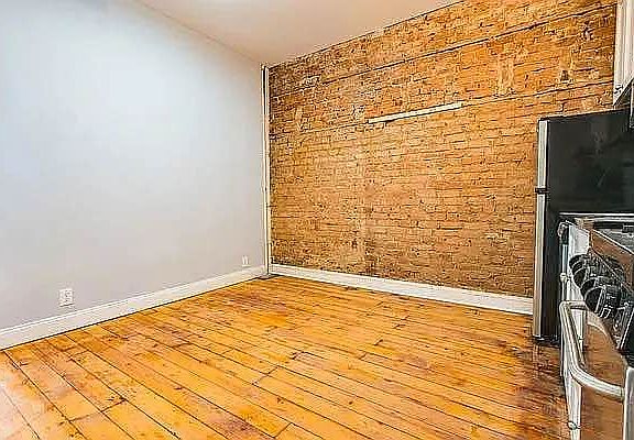 2nd image of 13 Saint Marks Pl APT 10F