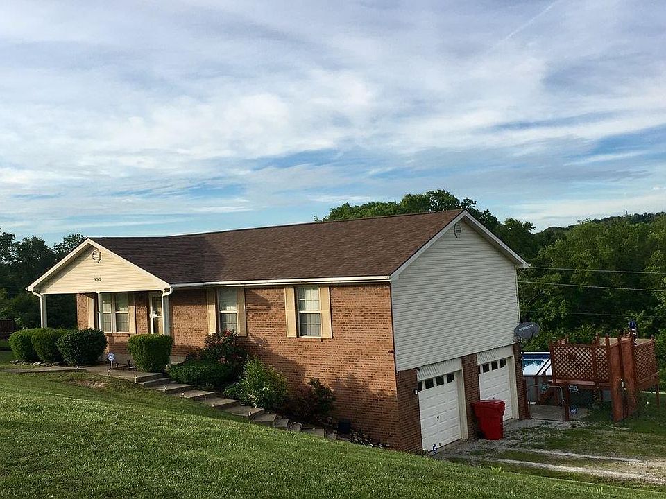 1st image of 132 Westwood Dr