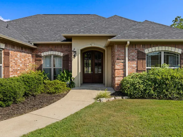 104 Waverly St, Marshall, TX 75672
