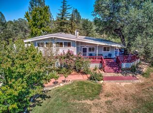 7795 Castle View Ln, Redding, CA 96001